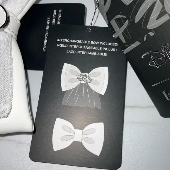 LoungeFly Disney Minnie sequin crossbody - Picture 6 of 11